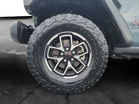 Used 2024 Jeep Wrangler Unlimited Rubicon image 14