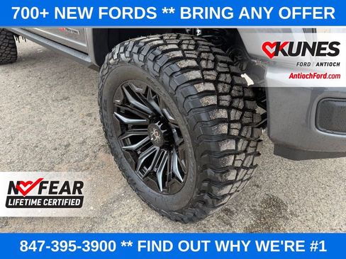 New 2026 Ford F250 Lariat w/ Black Appearance Package AWD/4WD image 19