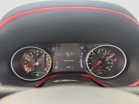 Used 2020 Jeep Compass Trailhawk AWD/4WD image 11