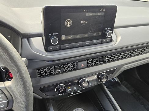 Used 2025 Honda Accord LX image 19