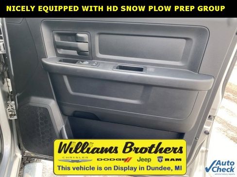 Used 2016 RAM 2500 Tradesman w/ Chrome Appearance Group image 30