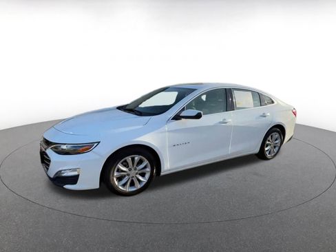 Used 2024 Chevrolet Malibu LT image 8