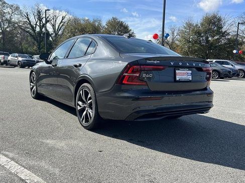 Used 2024 Volvo S60 B5 Core image 7