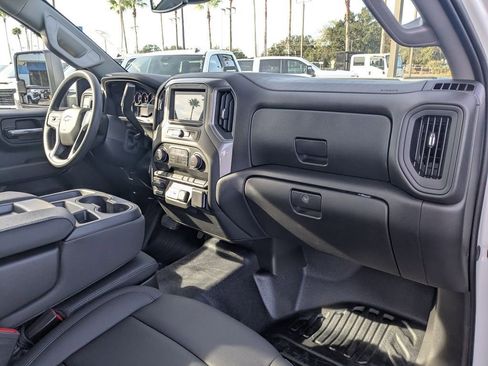 New 2026 Chevrolet Silverado 2500 W/T w/ WT Convenience Package AWD/4WD image 17