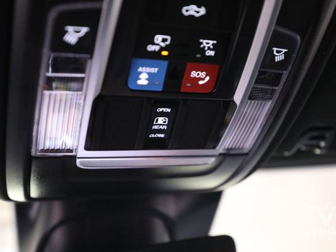 New 2025 RAM 3500 Laramie image 27