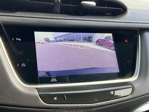 Certified 2024 Cadillac XT5 Luxury w/ LPO, Floor Liner Package AWD/4WD image 21