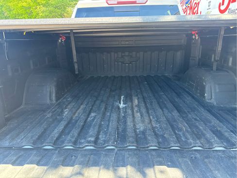 Used 2022 Chevrolet Silverado 1500 LT Trail Boss w/ LT Trail Boss Premium Package image 23