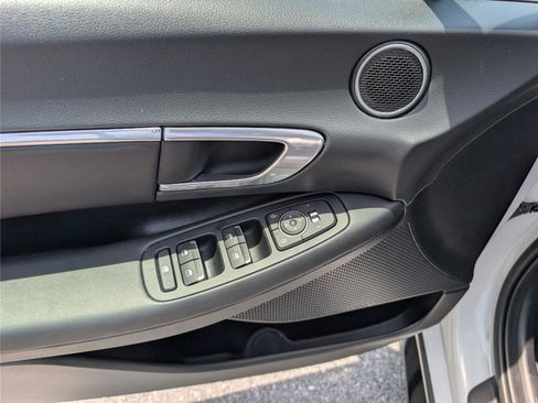 Used 2022 Hyundai Sonata SEL FWD image 17