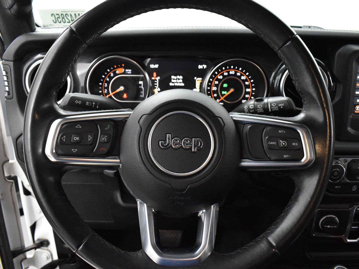 Used 2020 Jeep Wrangler Unlimited Sahara AWD/4WD image 15