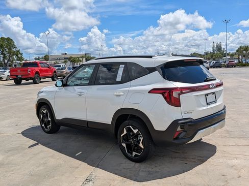 Certified 2025 Kia Seltos S AWD/4WD image 6