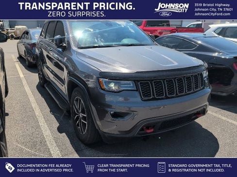 Used 2017 Jeep Grand Cherokee Trailhawk w/ Trailhawk Luxury Group AWD/4WD image 1