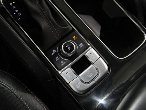 Used 2022 Kia Telluride EX w/ Towing Package image 18