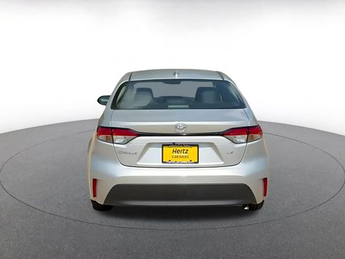 Used 2025 Toyota Corolla LE FWD image 12