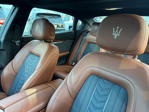 Used 2017 Maserati Quattroporte S GranLusso Q4 image 11