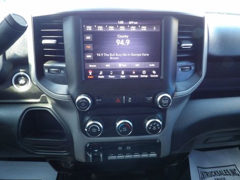 Used 2020 RAM 3500 Tradesman w/ Chrome Appearance Group image 23