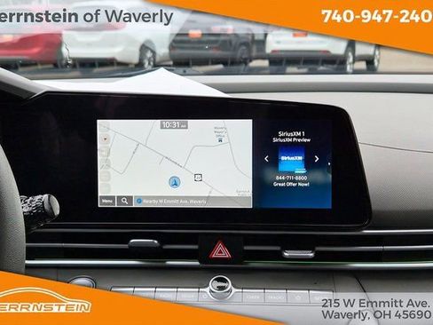 Used 2024 Hyundai Elantra SEL image 10