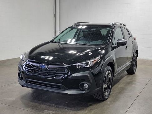Used 2024 Subaru Crosstrek 2.5i Limited w/ Popular Package #3A AWD/4WD image 2