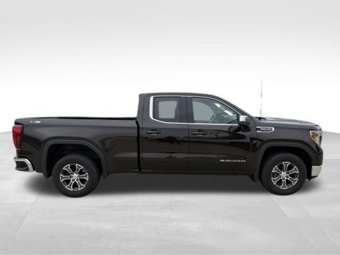 Used 2019 GMC Sierra 1500 SLE w/ SLE Value Package AWD/4WD image 8