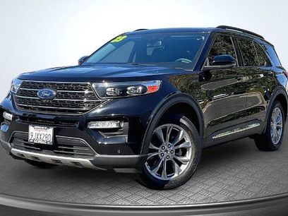 Certified 2023 Ford Explorer XLT w/ Equipment Group 202A