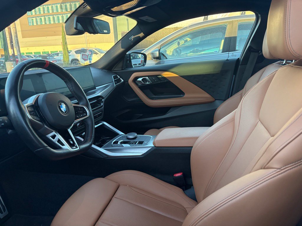 Used 2025 BMW M240i Coupe RWD image 9