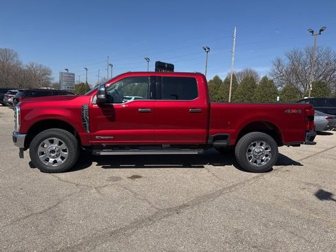 New 2026 Ford F350 Lariat w/ Lariat Premium Package image 4