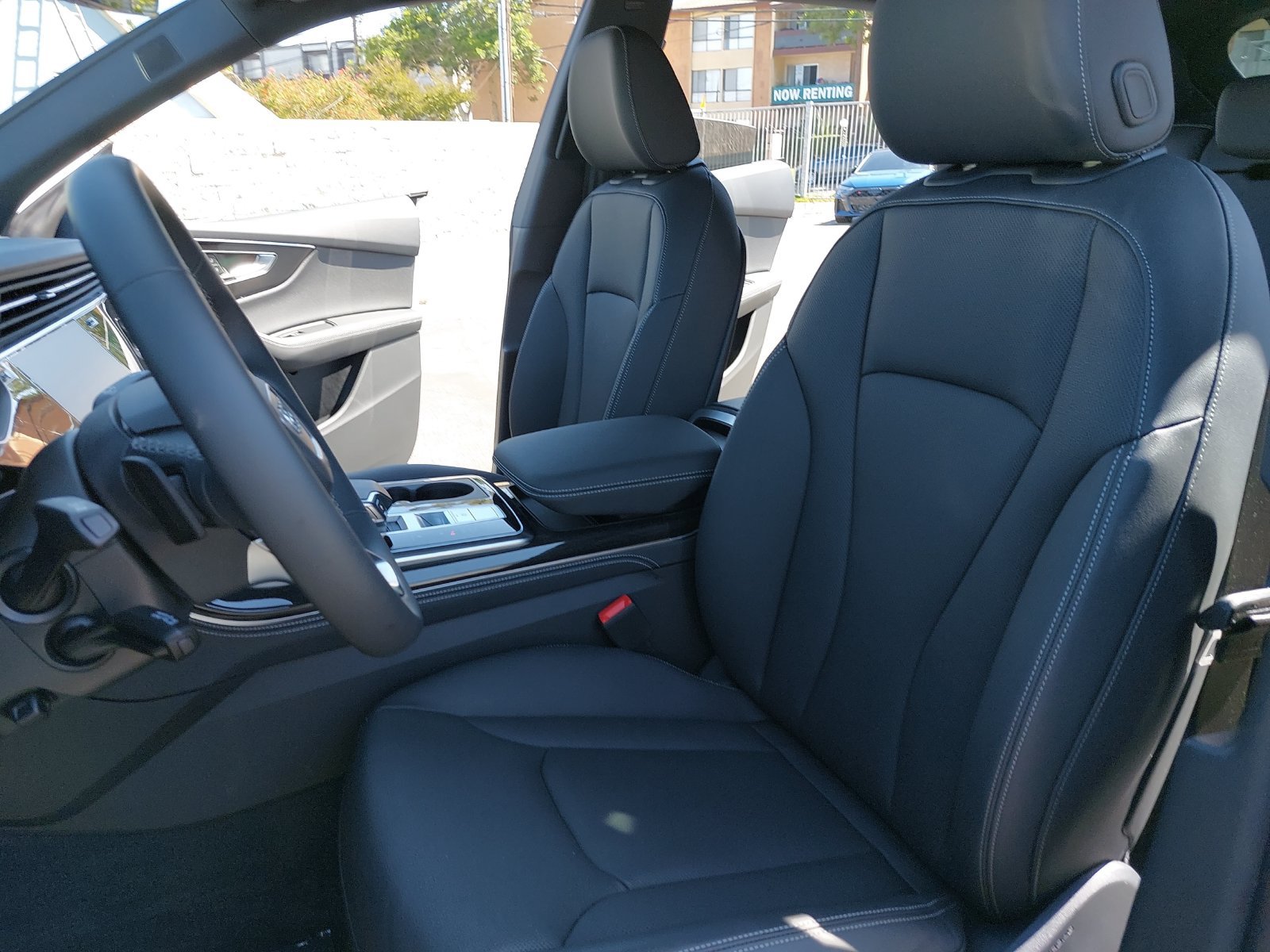 Used 2026 Audi Q8 Premium Plus w/ Premium Plus Package AWD/4WD image 15