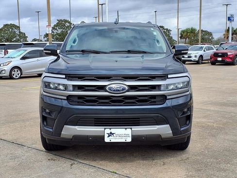 Certified 2022 Ford Expedition XLT image 6