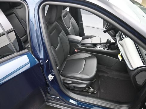 New 2026 Jeep Compass Limited image 17