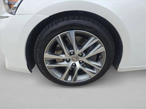 Used 2019 Lexus IS 300 w/ Accessory Package RWD image 21