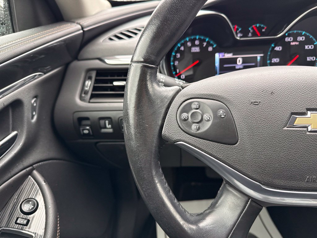 Used 2017 Chevrolet Impala Premier FWD image 33