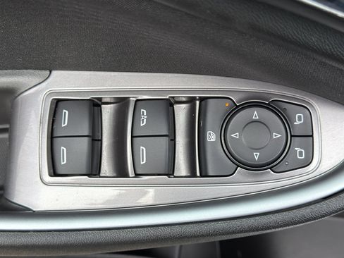 Used 2024 Chevrolet Malibu LT FWD image 12
