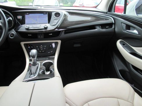 Used 2020 Buick Envision Essence FWD image 14