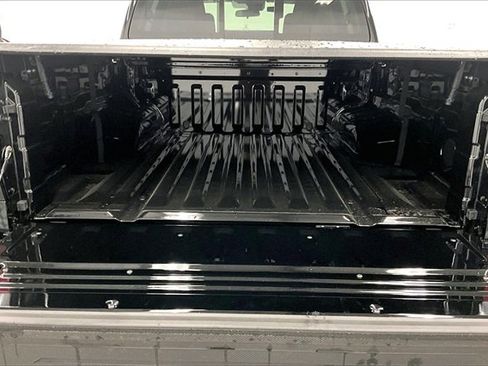 New 2026 Nissan Frontier S w/ Tow Package image 16