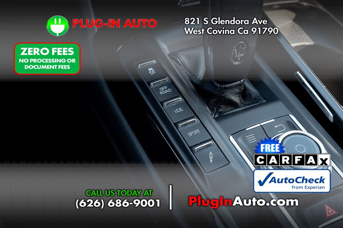 Used 2019 Maserati Levante AWD/4WD image 24