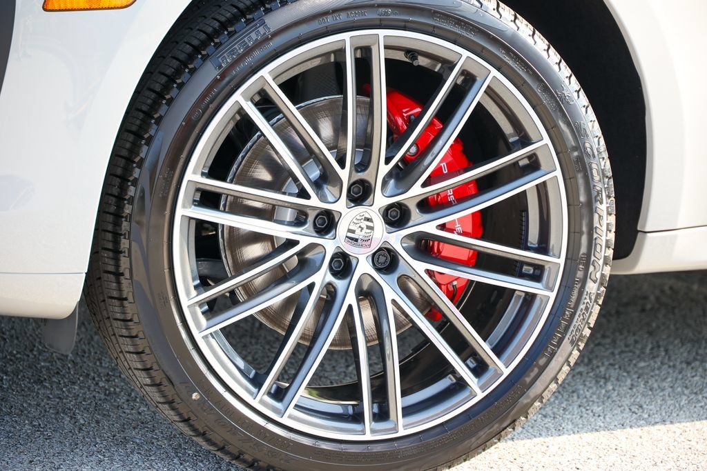 New 2026 Porsche Macan S AWD/4WD image 11