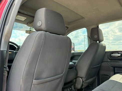 Used 2022 Chevrolet Silverado 2500 LT w/ Convenience Package AWD/4WD image 18