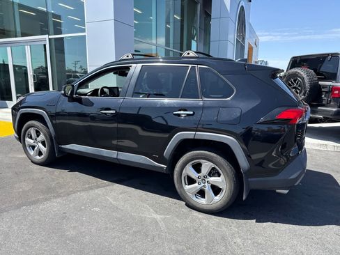 Used 2021 Toyota RAV4 Limited AWD/4WD image 14