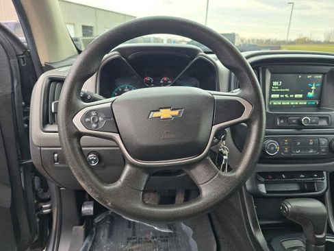 Used 2018 Chevrolet Colorado W/T w/ WT Convenience Package image 17