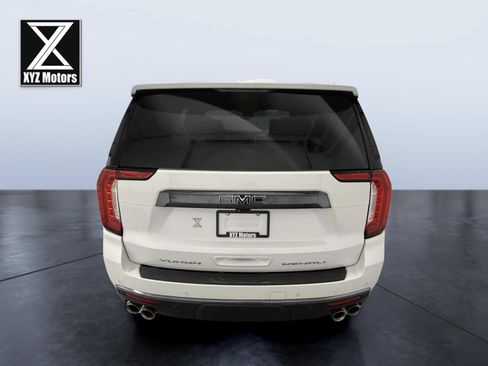 Used 2023 GMC Yukon Denali Ultimate AWD/4WD image 7