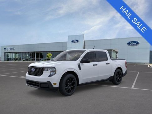New 2026 Ford Maverick XLT w/ XLT Luxury Package AWD/4WD image 1
