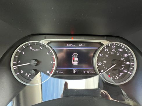 New 2025 Nissan Sentra SR image 19