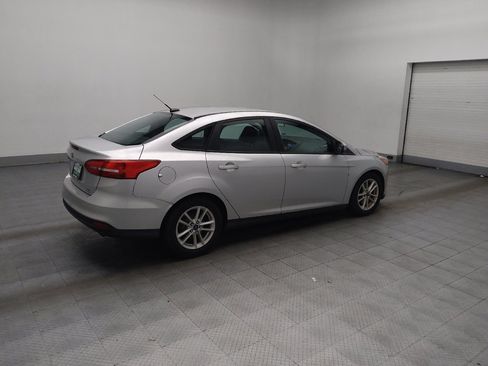 Used 2016 Ford Focus SE image 10