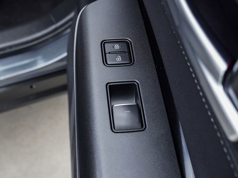 Certified 2024 Toyota Venza LE AWD/4WD image 26