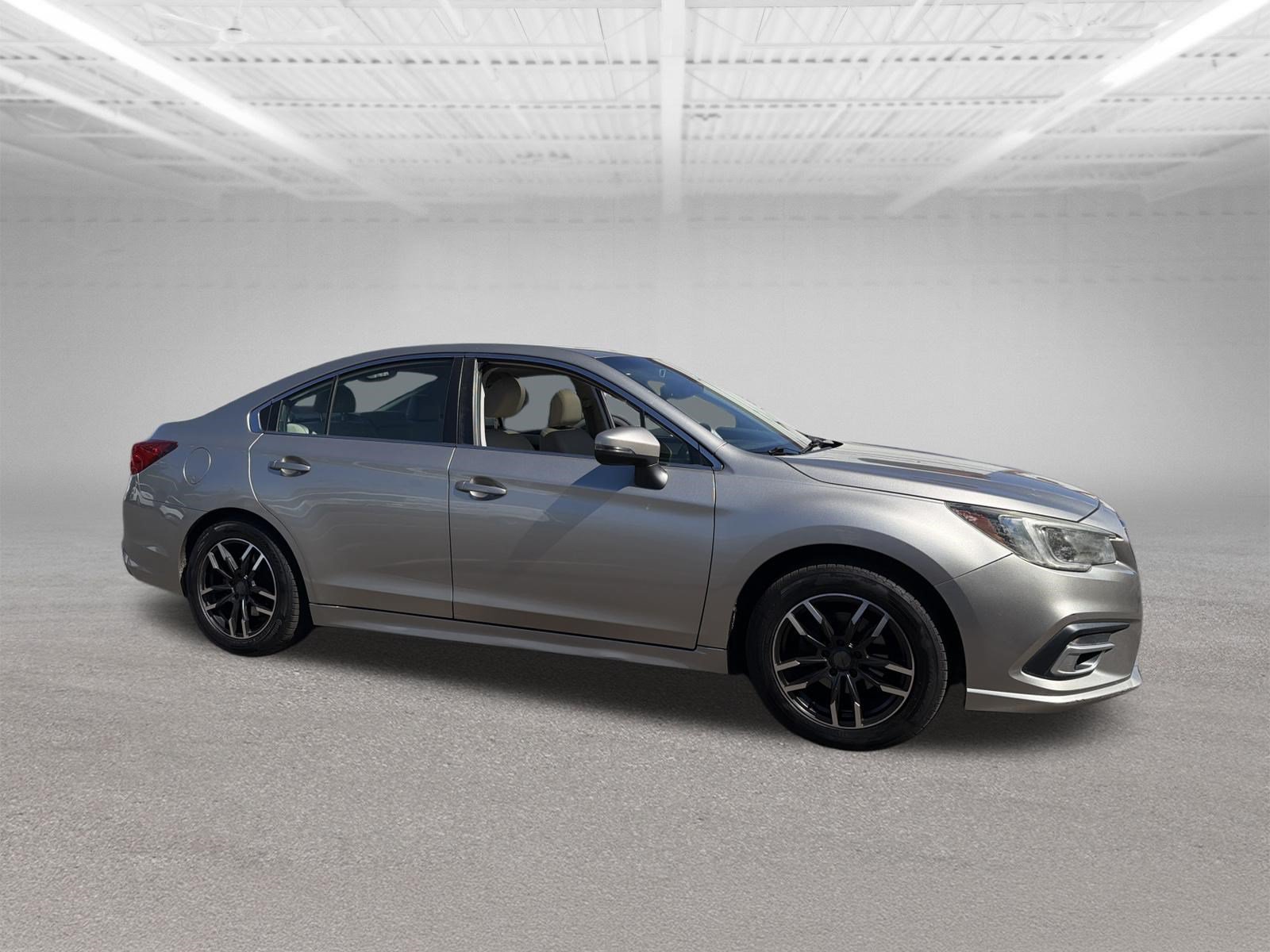 Used 2018 Subaru Legacy 2.5i Premium AWD/4WD image 5