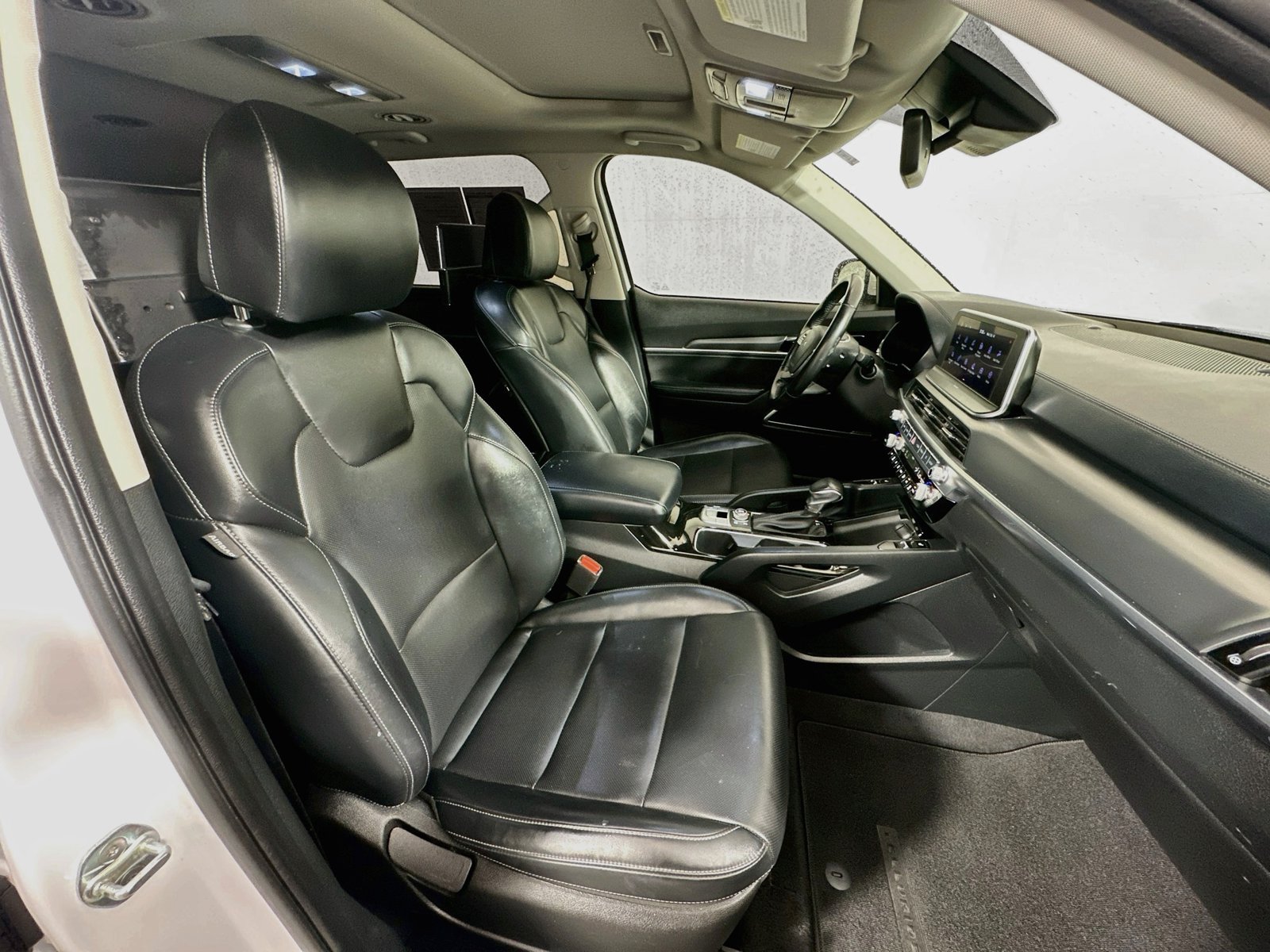 Used 2022 Kia Telluride S AWD/4WD image 30