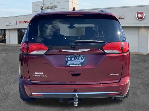 Used 2020 Chrysler Pacifica Limited FWD image 6