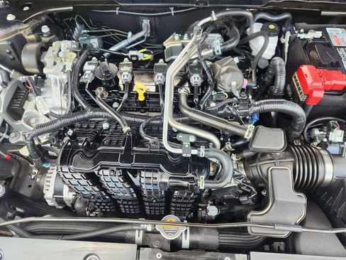 Used 2026 Nissan Altima 2.5 SR FWD image 32
