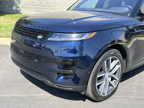 Used 2023 Land Rover Range Rover Sport SE AWD/4WD image 11