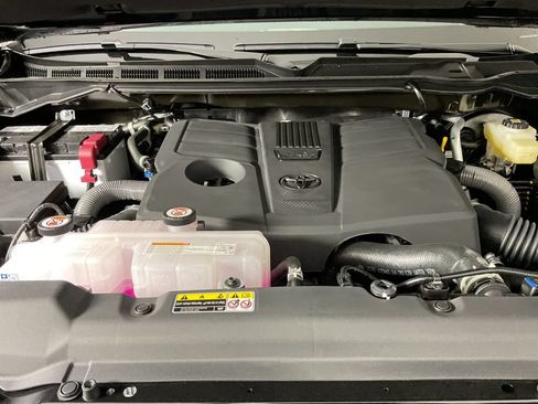 New 2026 Toyota Tundra Platinum AWD/4WD image 23
