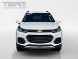 Used 2022 Chevrolet Trax LT w/ LT Convenience Package image 2